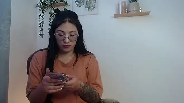 Leena rose online show from 07/30/26, 04:17