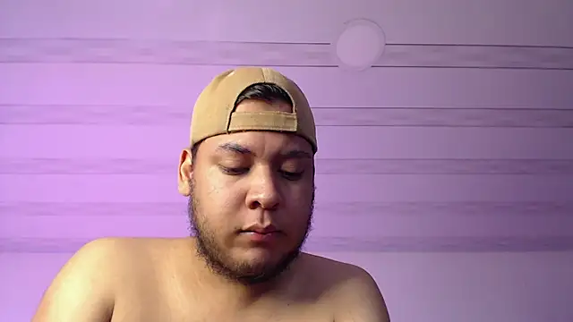 Snapshot of nicolas_cr1 chatting on 07/10/26, 12:08 nicolas cr1 online show from 07/10/26, 12:08