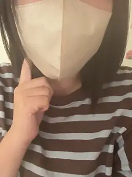Snapshot of Kii_chan_777 chatting on 05/28/26, 04:43 Kii chan 777 online show from 05/28/26, 04:43