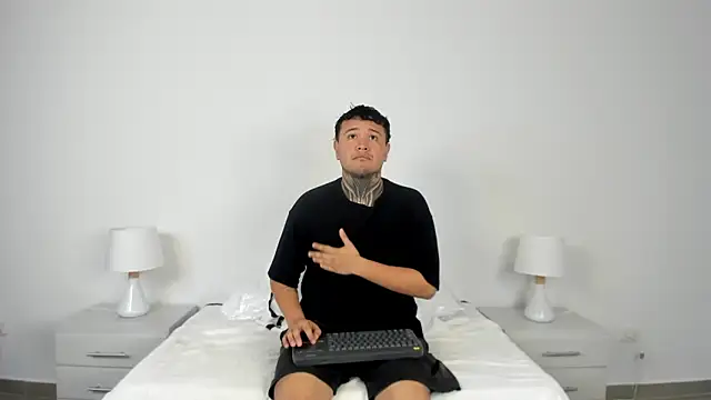 burning diamond   online show from 06/08/26, 11:54