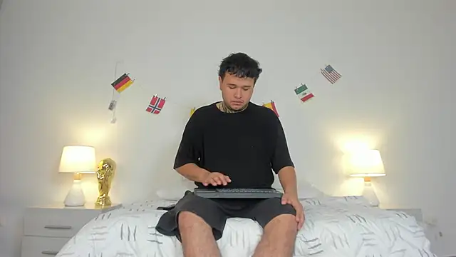 burning diamond   online show from 07/03/26, 10:05