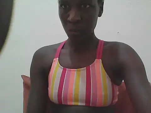 Snapshot of Sexxy_tania2 chatting on 06/30/26, 10:49 Sexxy tania2 online show from 06/30/26, 10:49