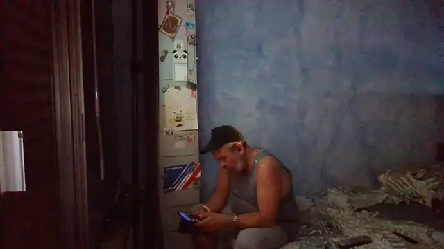 Snapshot of panda_06200 chatting on 06/07/26, 08:56 panda 06200 online show from 06/07/26, 08:56
