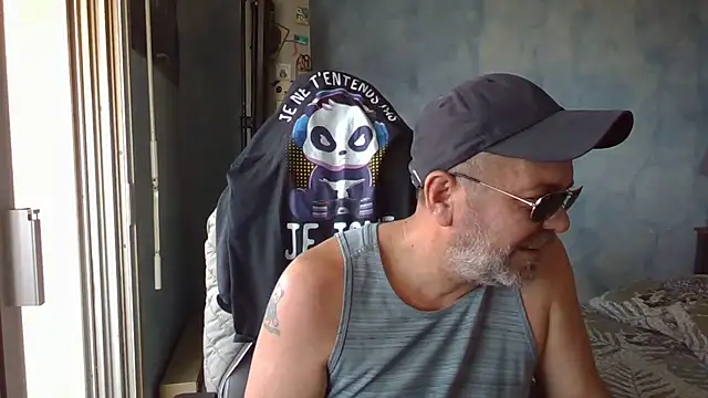 Snapshot of panda_06200 chatting on 06/18/26, 09:09 panda 06200 online show from 06/18/26, 09:09