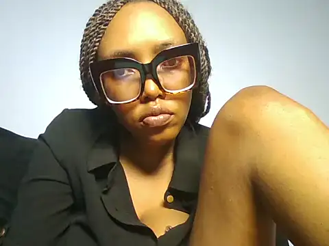 Snapshot of prettycaterina chatting on 06/11/26, 07:34 prettycaterina online show from 06/11/26, 07:34