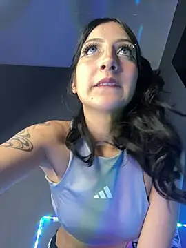 Snapshot of Naaria_ chatting on 07/07/26, 01:30 Naaria online show from 07/07/26, 01:30