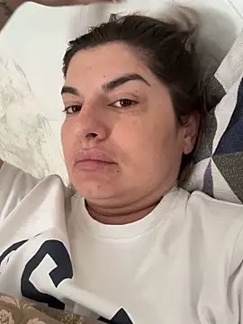 evaxxxcurvyxxx online show from 06/15/26, 02:19