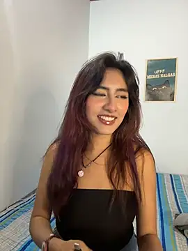 Snapshot of velariasoft_ chatting on 07/15/26, 03:17 velariasoft online show from 07/15/26, 03:17