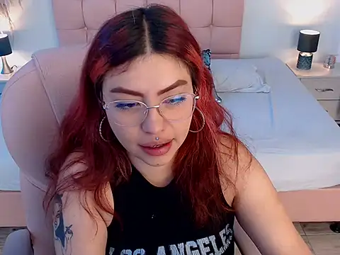 LilMoon  online show from 06/23/26, 01:20