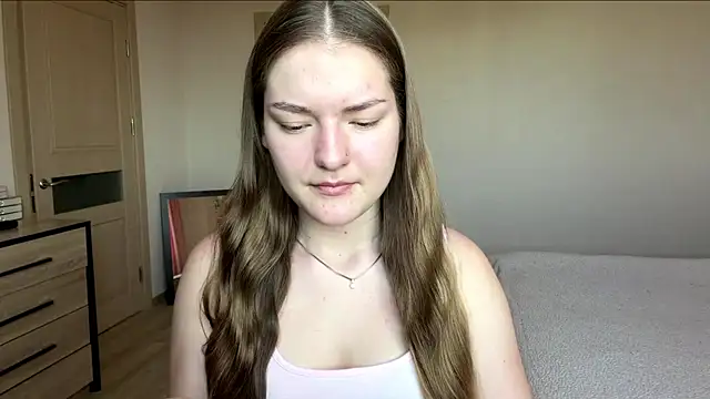 Snapshot of lizzzanatooo chatting on 07/16/26, 10:10 lizzzanatooo online show from 07/16/26, 10:10