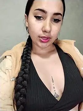 Snapshot of shantall_cute chatting on 06/07/26, 03:10 shantall cute online show from 06/07/26, 03:10