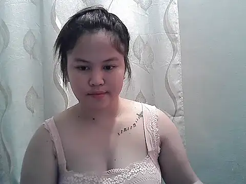 ThePrettySecret online show from 06/06/26, 07:24