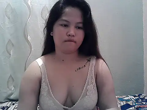 ThePrettySecret online show from 06/17/26, 07:11