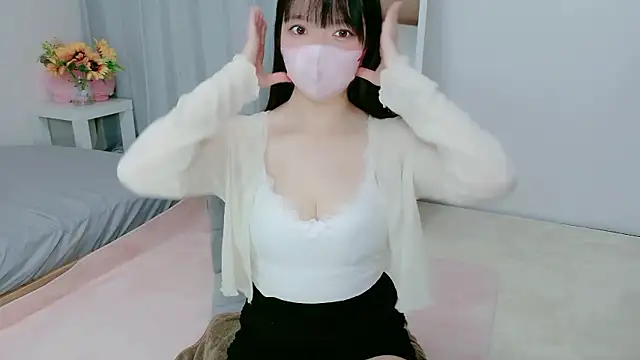 Snapshot of Hikari__o00 chatting on 06/22/26, 11:13 Hikari o00 online show from 06/22/26, 11:13