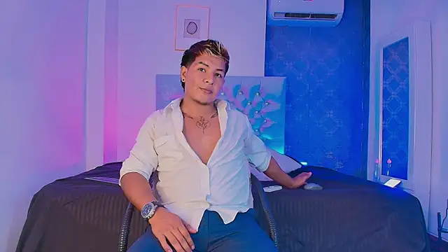 Snapshot of Joel_carterr chatting on 07/18/26, 09:29 Joel carterr online show from 07/18/26, 09:29