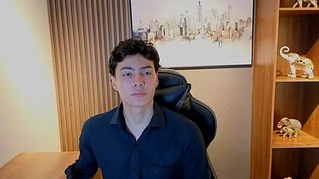 Snapshot of Esteban_Fire chatting on 05/30/26, 12:24 Esteban Fire online show from 05/30/26, 12:24