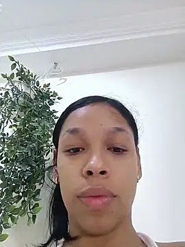 Snapshot of ThaliaHall_1 chatting on 07/06/26, 10:56 ThaliaHall 1 online show from 07/06/26, 10:56