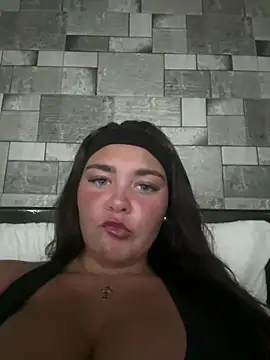 Snapshot of MaddisonWhitex chatting on 06/01/26, 07:37 MaddisonWhitex online show from 06/01/26, 07:37