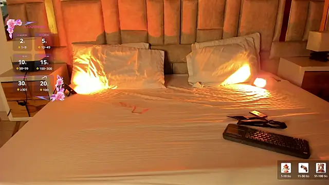 Snapshot of scarlett_sweet9 chatting on 07/08/26, 04:39 scarlett sweet9 online show from 07/08/26, 04:39