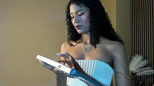 Snapshot of Lissa_Blaze chatting on 07/08/26, 11:04 Lissa Blaze online show from 07/08/26, 11:04