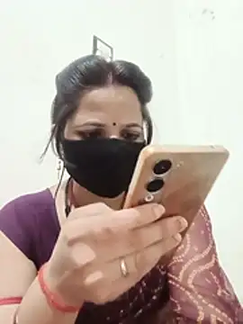 Snapshot of Karishma_bhabi3 chatting on 07/07/26, 04:33 Karishma bhabi3 online show from 07/07/26, 04:33