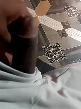 Snapshot of MNB1996 chatting on 07/15/26, 10:31 MNB1996 online show from 07/15/26, 10:31