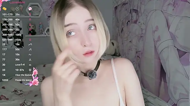 Snapshot of meganami chatting on 07/06/26, 01:52 meganami online show from 07/06/26, 01:52