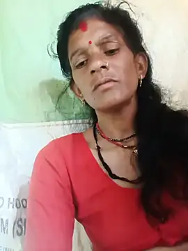 Snapshot of Cut_umang74 chatting on 06/17/26, 04:37 Cut umang74 online show from 06/17/26, 04:37