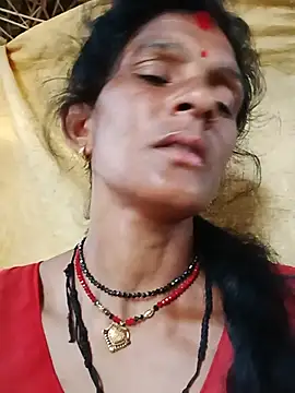 Snapshot of Cut_umang74 chatting on 07/01/26, 05:42 Cut umang74 online show from 07/01/26, 05:42