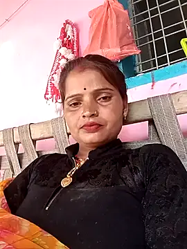 Snapshot of Divya_hot88 chatting on 07/04/26, 04:29 Divya hot88 online show from 07/04/26, 04:29