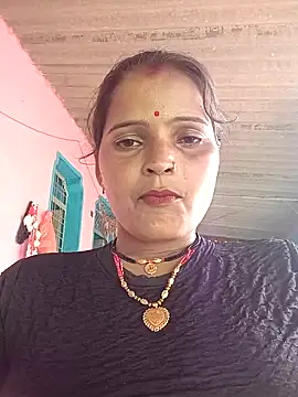 Snapshot of Divya_hot88 chatting on 07/05/26, 03:45 Divya hot88 online show from 07/05/26, 03:45