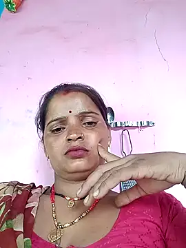 Snapshot of Divya_hot88 chatting on 07/11/26, 02:14 Divya hot88 online show from 07/11/26, 02:14