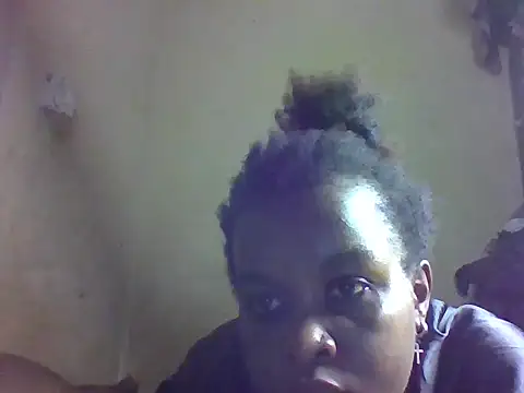 Snapshot of Hotsexy_caramel chatting on 05/31/26, 06:09 Hotsexy caramel online show from 05/31/26, 06:09