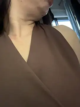 honghong mother online show from 07/06/26, 12:07
