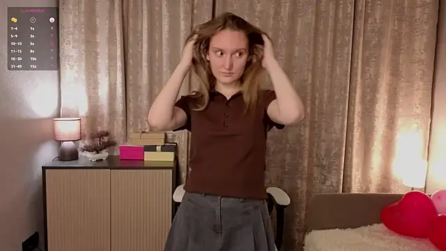 JenevaLitalien online show from 06/14/26, 06:10