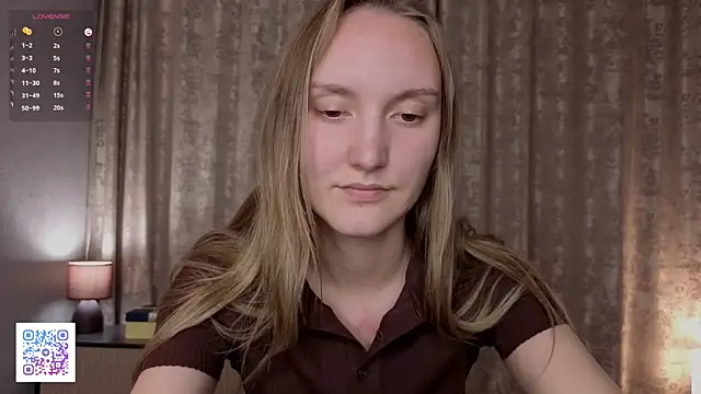 JenevaLitalien online show from 06/27/26, 06:13