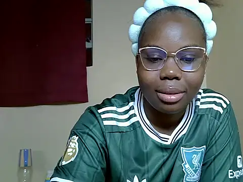 Snapshot of Choral_Blue chatting on 07/11/26, 12:30 Choral Blue online show from 07/11/26, 12:30