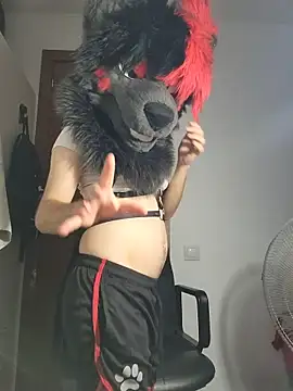 Snapshot of RadPawz_furry chatting on 07/06/26, 10:12 RadPawz furry online show from 07/06/26, 10:12