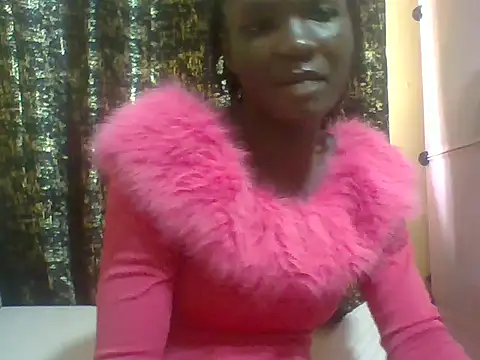 Snapshot of Skylark612 chatting on 06/15/26, 10:28 Skylark612 online show from 06/15/26, 10:28
