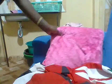 Snapshot of Skylark612 chatting on 06/28/26, 12:16 Skylark612 online show from 06/28/26, 12:16