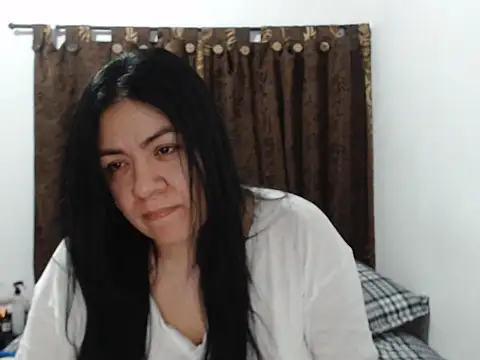 Luna-dark online show from 07/14/26, 02:38