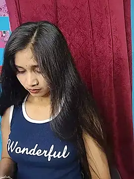 Naughty Kiara  online show from 06/19/26, 03:00