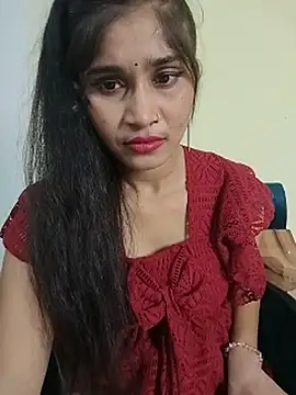 Naughty Kiara  online show from 07/05/26, 03:02