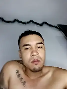 Snapshot of ANDRES_HOT-1996 chatting on 12/27/24, 12:01 ANDRES HOT-1996 online show from 12/27/24, 12:01