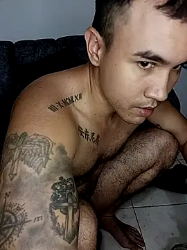 Snapshot of ANDRES_HOT-1996 chatting on 12/19/25, 05:47 ANDRES HOT-1996 online show from 12/19/25, 05:47