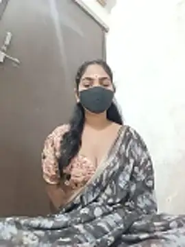 Snapshot of savita97567 chatting on 06/15/26, 03:47 savita97567 online show from 06/15/26, 03:47