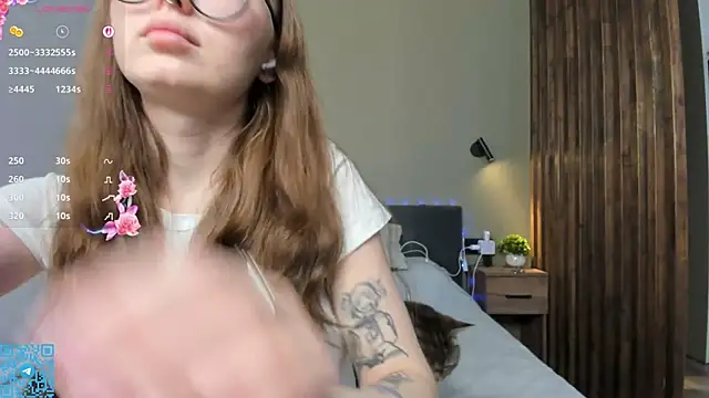 Snapshot of AnitaSchiesser chatting on 07/13/26, 10:07 AnitaSchiesser online show from 07/13/26, 10:07