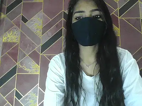 Hot-Roshni online show from 06/28/26, 05:41