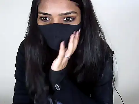 Hot-Roshni online show from 07/16/26, 12:00