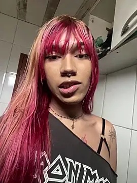 Snapshot of itevellyn_ chatting on 06/02/26, 04:09 itevellyn online show from 06/02/26, 04:09